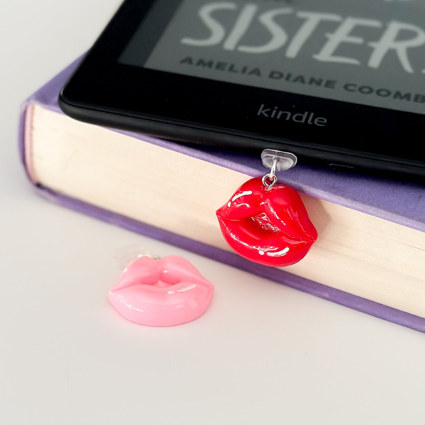 Sugar Lips Charm • Kindle Charm, Dust Plug Charm