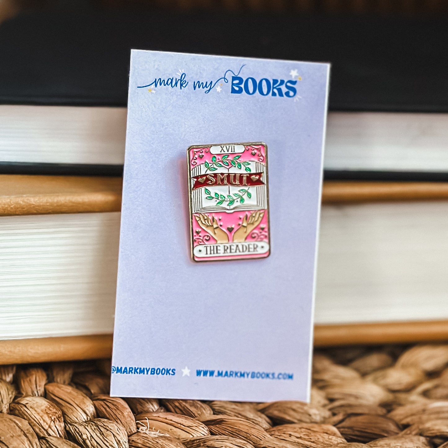 Smut The Reader • Bookish Pin